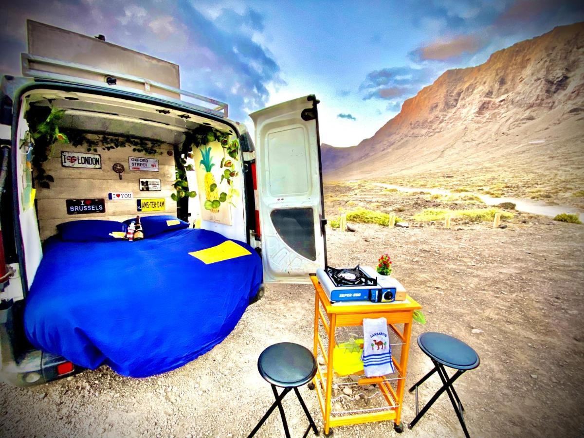 Marabu Vacacional Hotel Famara Ngoại thất bức ảnh
